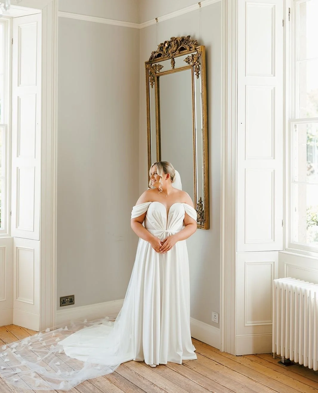 ⁠The gorgeous Hannah wore our CZ22744 gown on her special day. 🤍⁠
⁠
Couple: @hannahfugard &amp; @daveymcc96 ⁠
Photographer: @iainthephotog⁠
Venue: @oldrectorykillyman ⁠
Videographer: @trinity_films_⁠
Florist: @bloom_barn⁠
Make Up Artist: @emmahousto