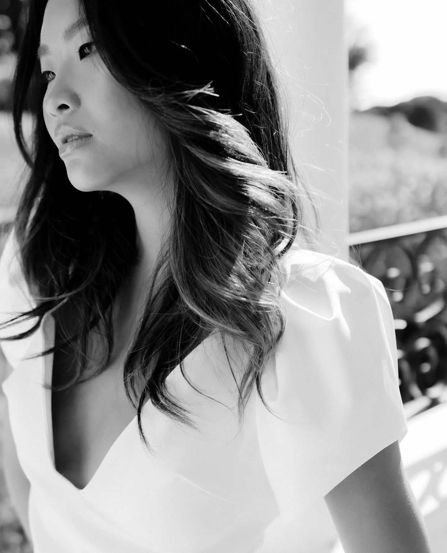 Our CZ22747 gown is all class. 🤍