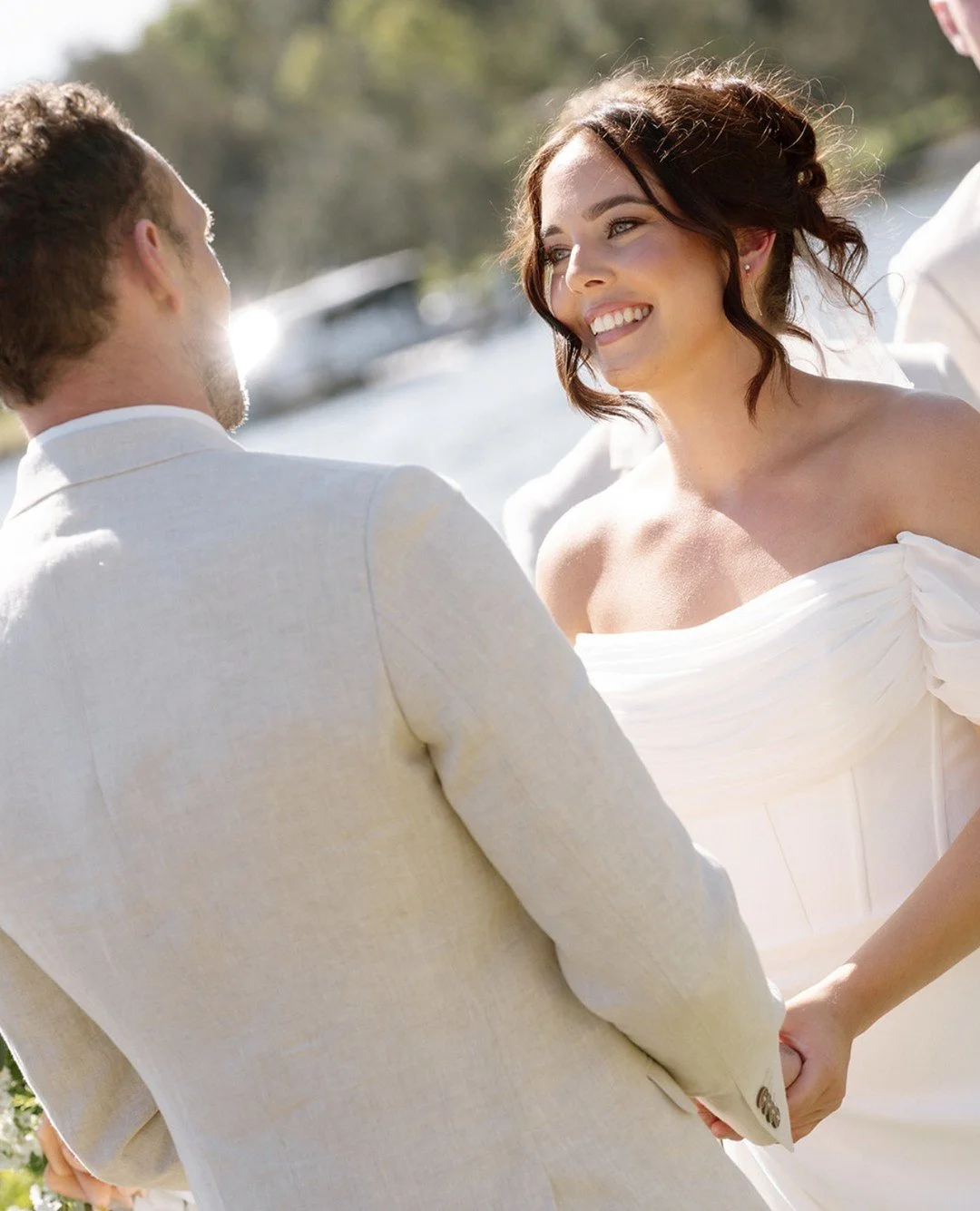 The gorgeous bride Laura wearing our CZ22891 gown. 🤍⁠
⁠
Photographer: @kendelltynephotography⁠
Venue: @raffertyresort⁠
Florist: @theposygarden