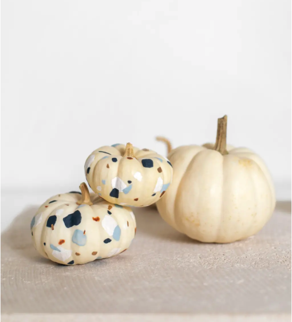 10 Date Night Ideas to Spice up your Fall