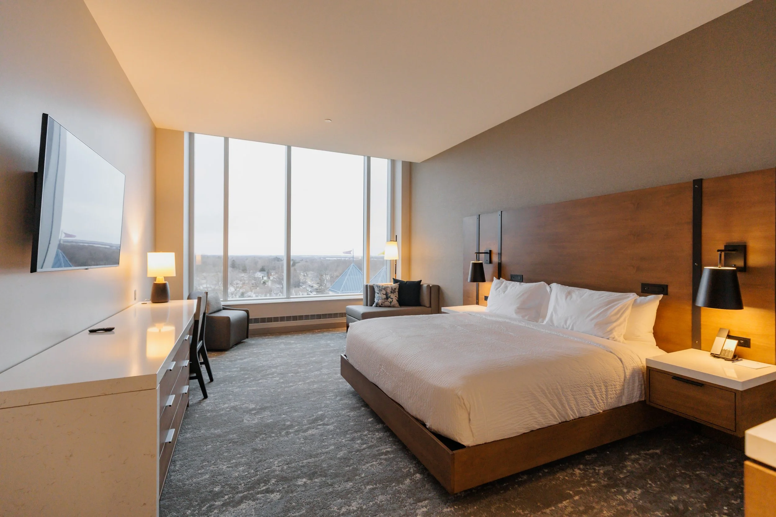 The Highpoint Hotel - Midwest Medical Edition