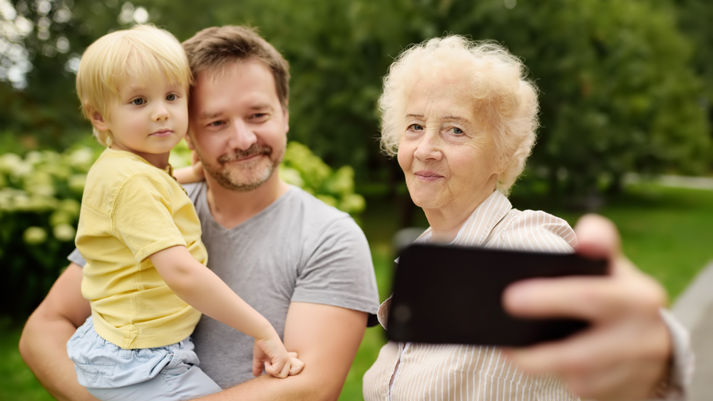 Governor Pillen Recognizes Month Of SeptemberAs Kinship Care Awareness ...