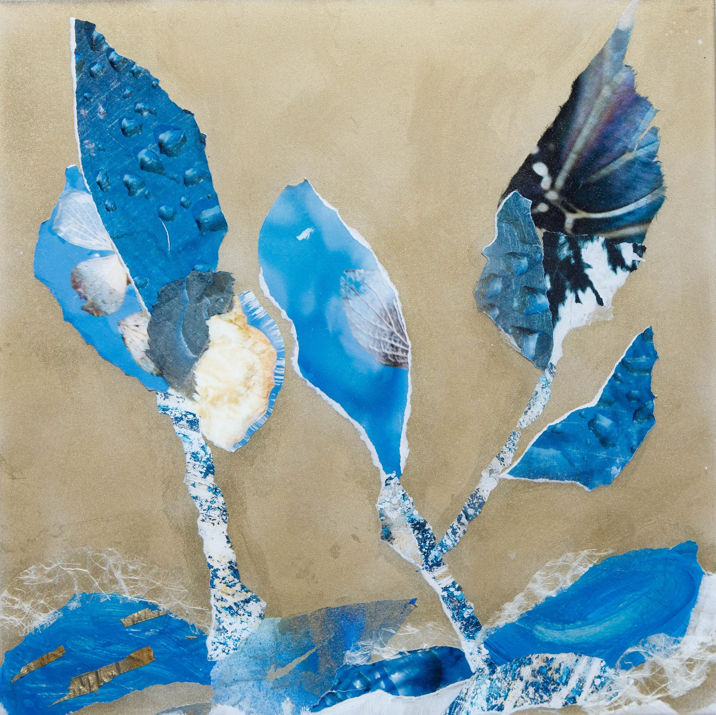 Kelp I, 2022 
Mixed media, resin on panel 16 x 16 in
Private collection