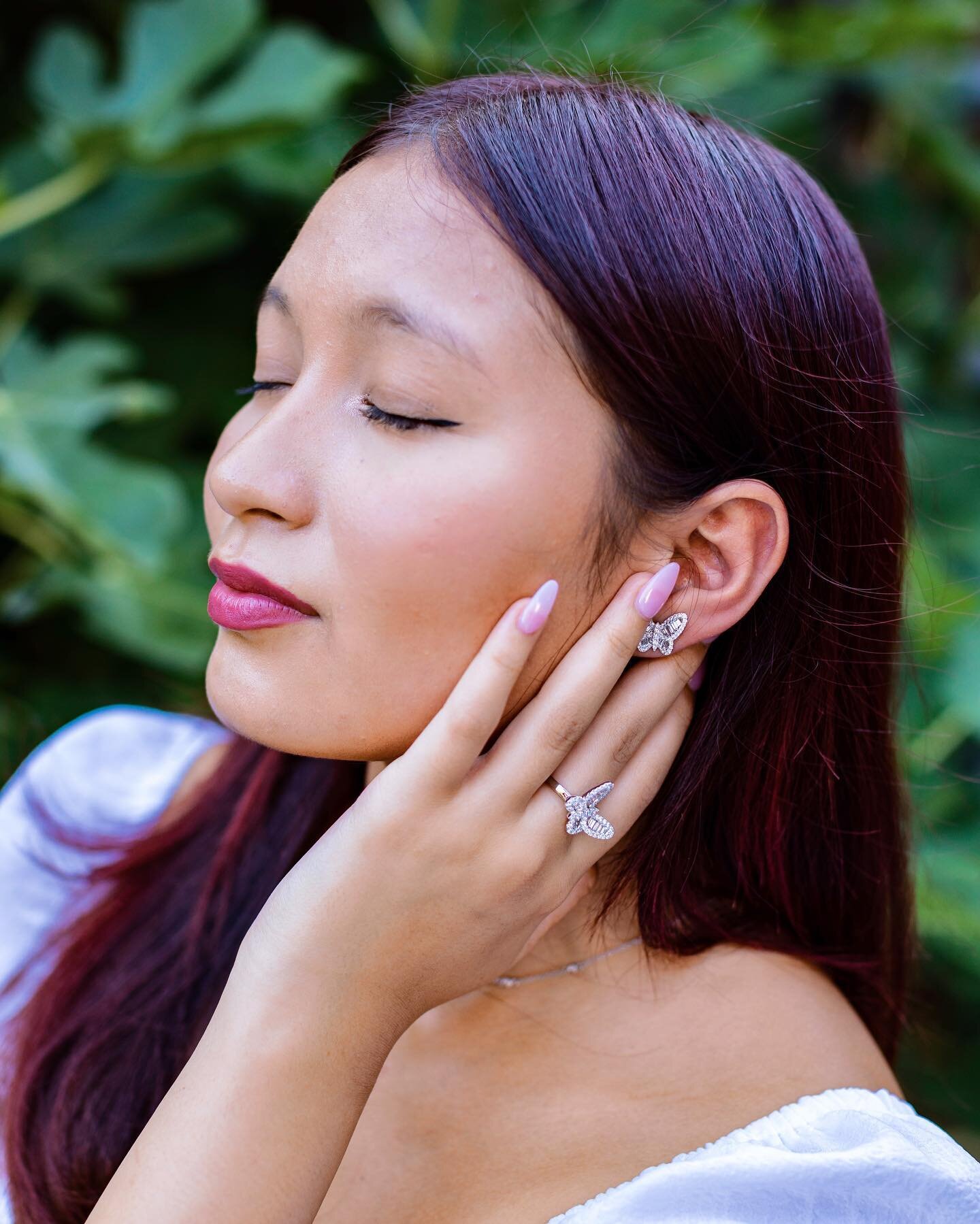 💎Icy Jewelry Session💎
🌴
🌴
🌴
#jewelry #diamon #costumejewelry #jewelrymodel #model #photoshoot #dallasphotography #photographer #jewelry 
#Smallbusiness
#necklace #earings #rings #accessories