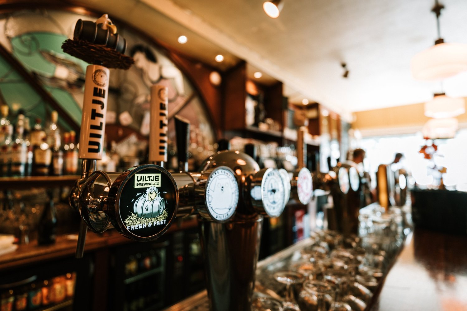 Contact — Café De Roemer