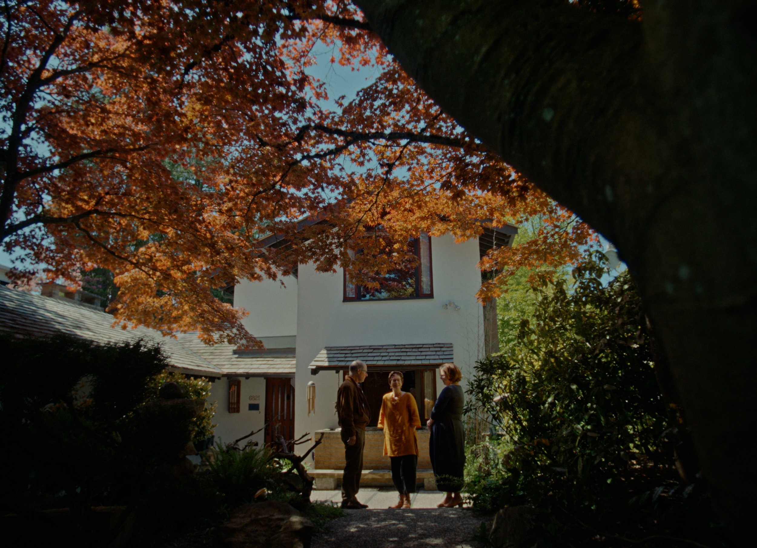 ron_thom__the_dodek_residence (2160p).00_00_35_15.Still004.jpg