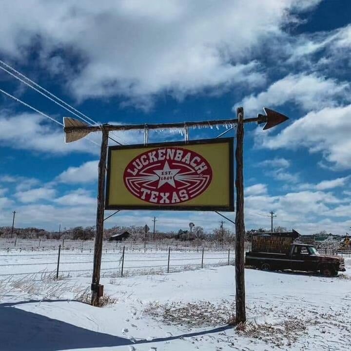 🥶UPCOMING COLD WEATHER HOURS💨

ALL LIVE MUSIC WILL BE CANCELED ON DATES BELOW

Jan. 14th-16th: BAR &amp; STORE OPEN 9AM-6PM

#LuckenbachTexas