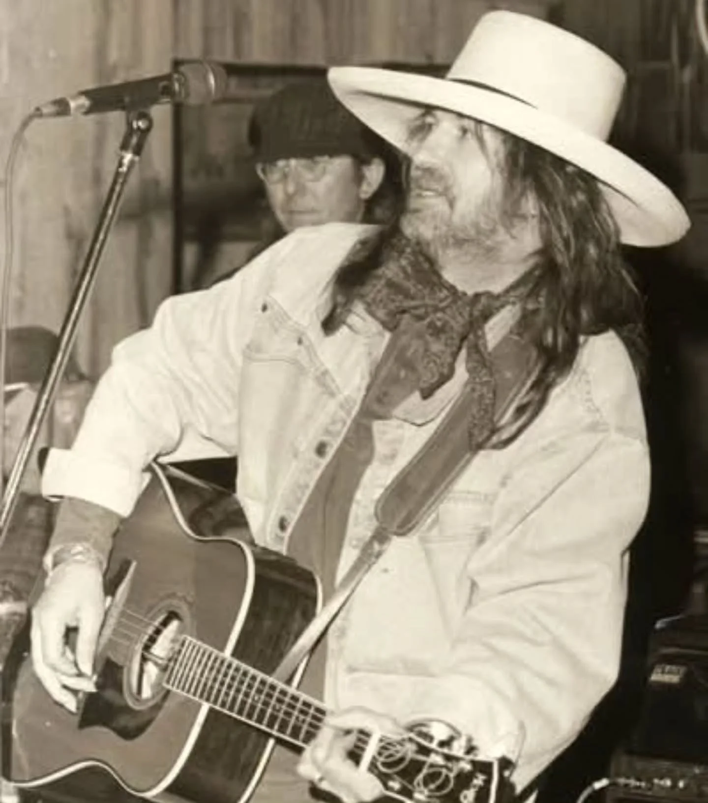 RAIN OR SHINE 🚨The Texas music icon @raywylie returns to Luckenbach tonight, Oct. 24th, 2025 at 8pm w/special guest @coleman.jennings! Dancehall is sold out, but grounds GA Tickets: LINK IN BIO 

#LuckenbachTexas #EverybodysSomebody #raywyliehubbard