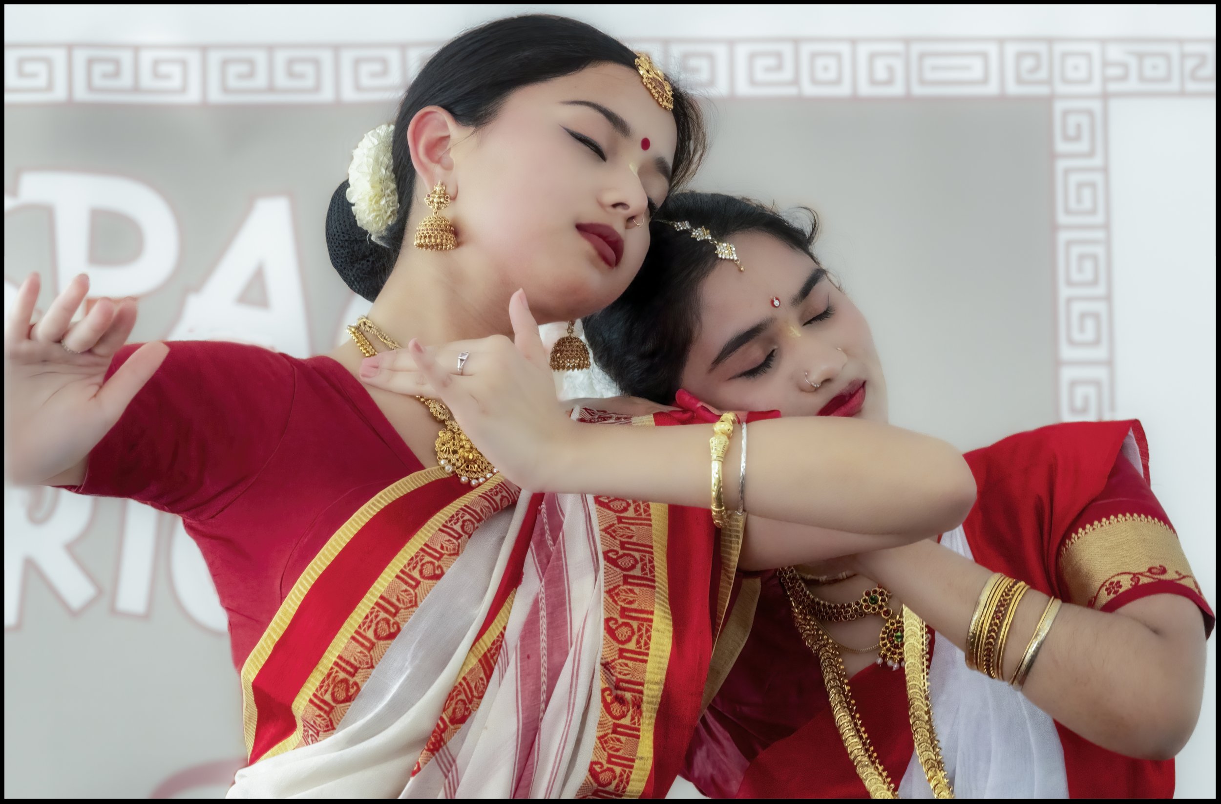 Dancing with the Light04.jpg