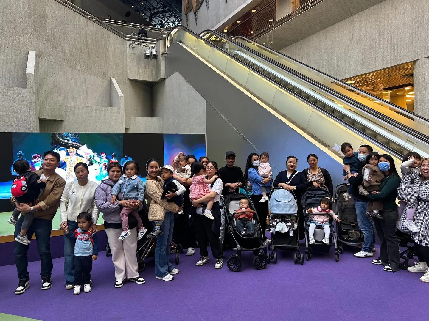 A heartfelt thank you to @kidsfesthk for generously providing tickets for our families ✨

This annual outing to the KidsFest is a highlight for our kids at Kriti Children's Centre, filling their world with colour and wonder. Today, we were enchanted 
