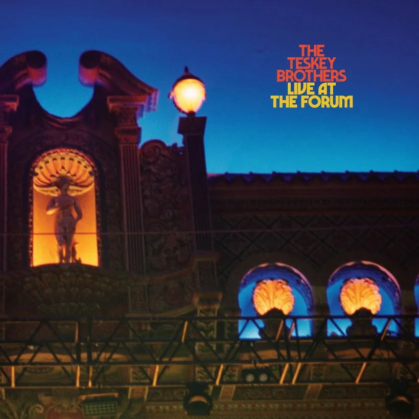 XXIII. the teskey brothers &amp; harmony byrne: hold me [live]