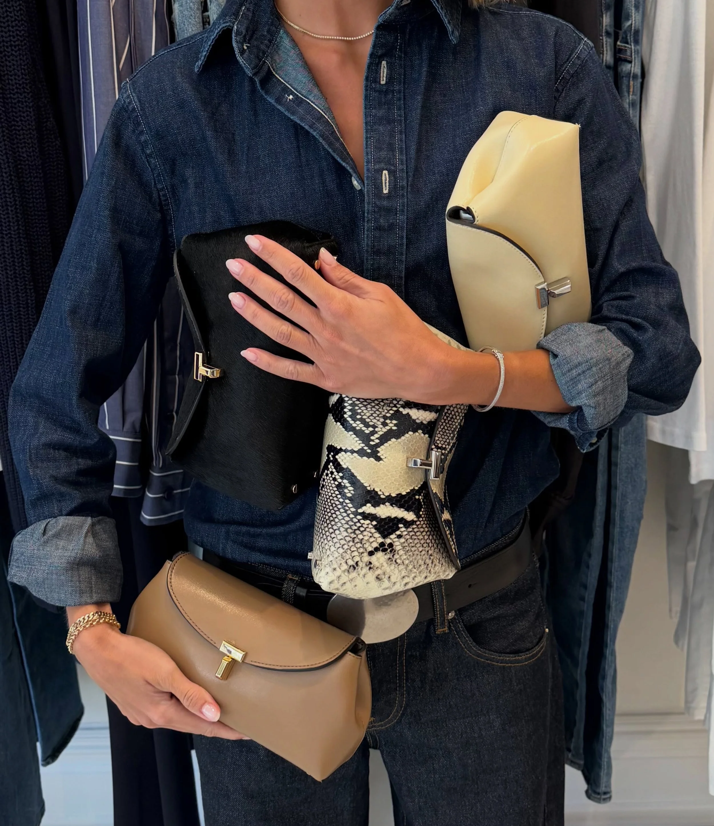 The T-Lock clutch @toteme