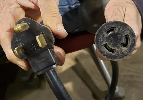 Lincoln Electric 9SS15599-13 S15599-13 230V POWER INPUT CORD W/PLUG