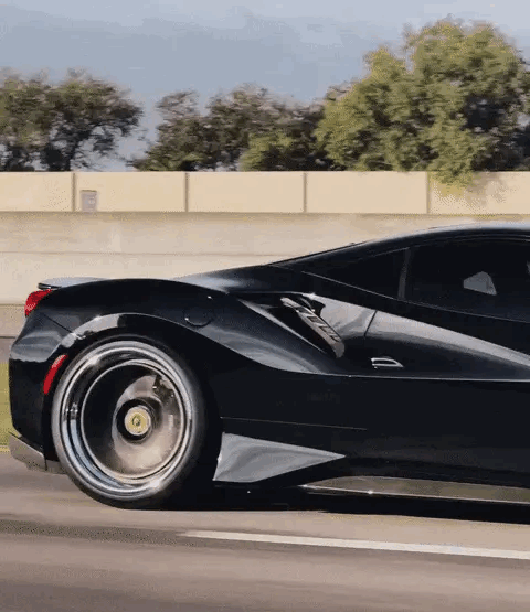 Ferrari gif.GIF