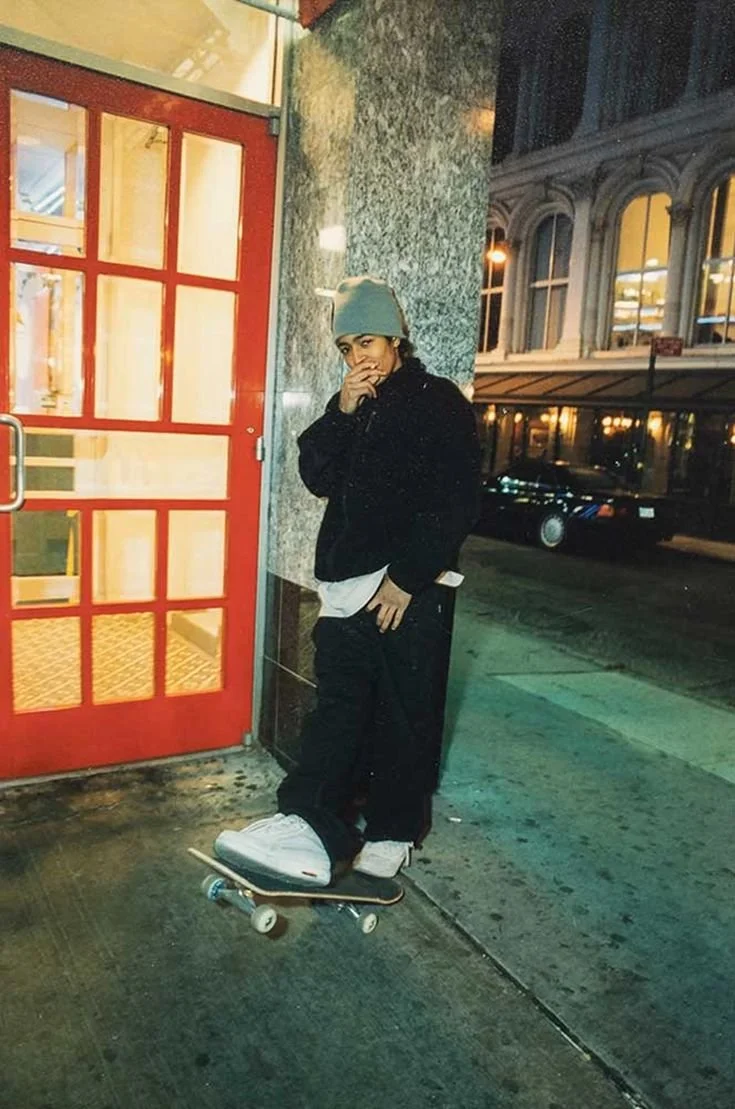 Posted up standing skate.jpeg