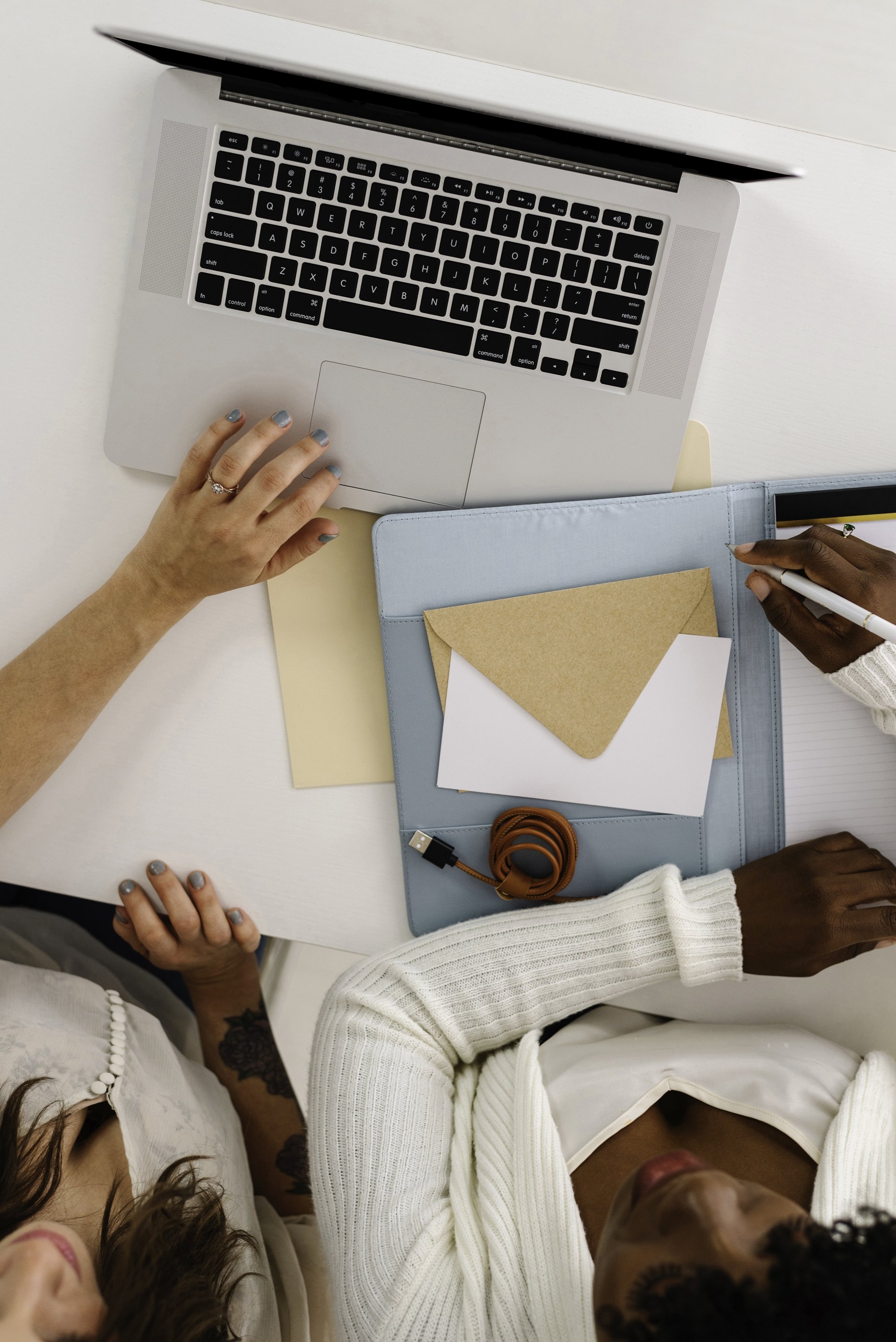 Breaking Down Canva Licensing Terms: 2022 Update