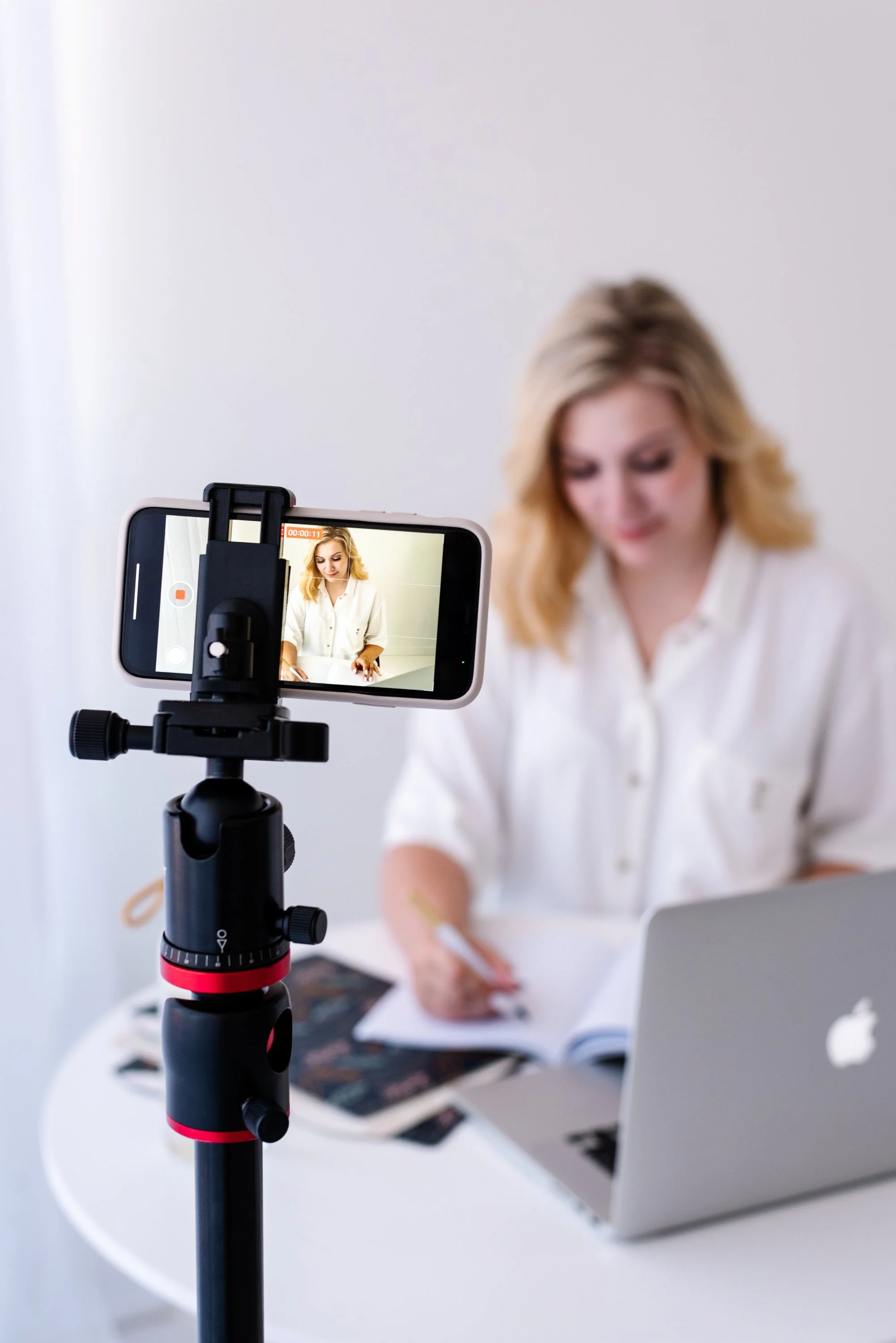 What Puts Your Social Accounts At Risk, Pt 1: Imposter Accounts