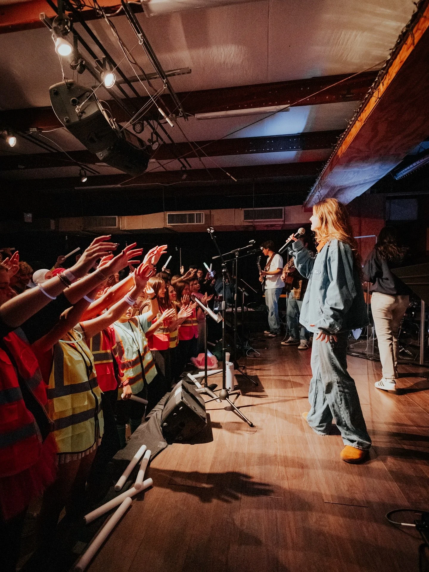 HALLELUJAH PRAISE THE LORD! 🙌
God is good and He is working in these students! We could not be more proud of them and are excited to see what God has in store the rest of this weekend.
WildLIFE night 1: ✅
#youth #christian #retreat #jesus #testim