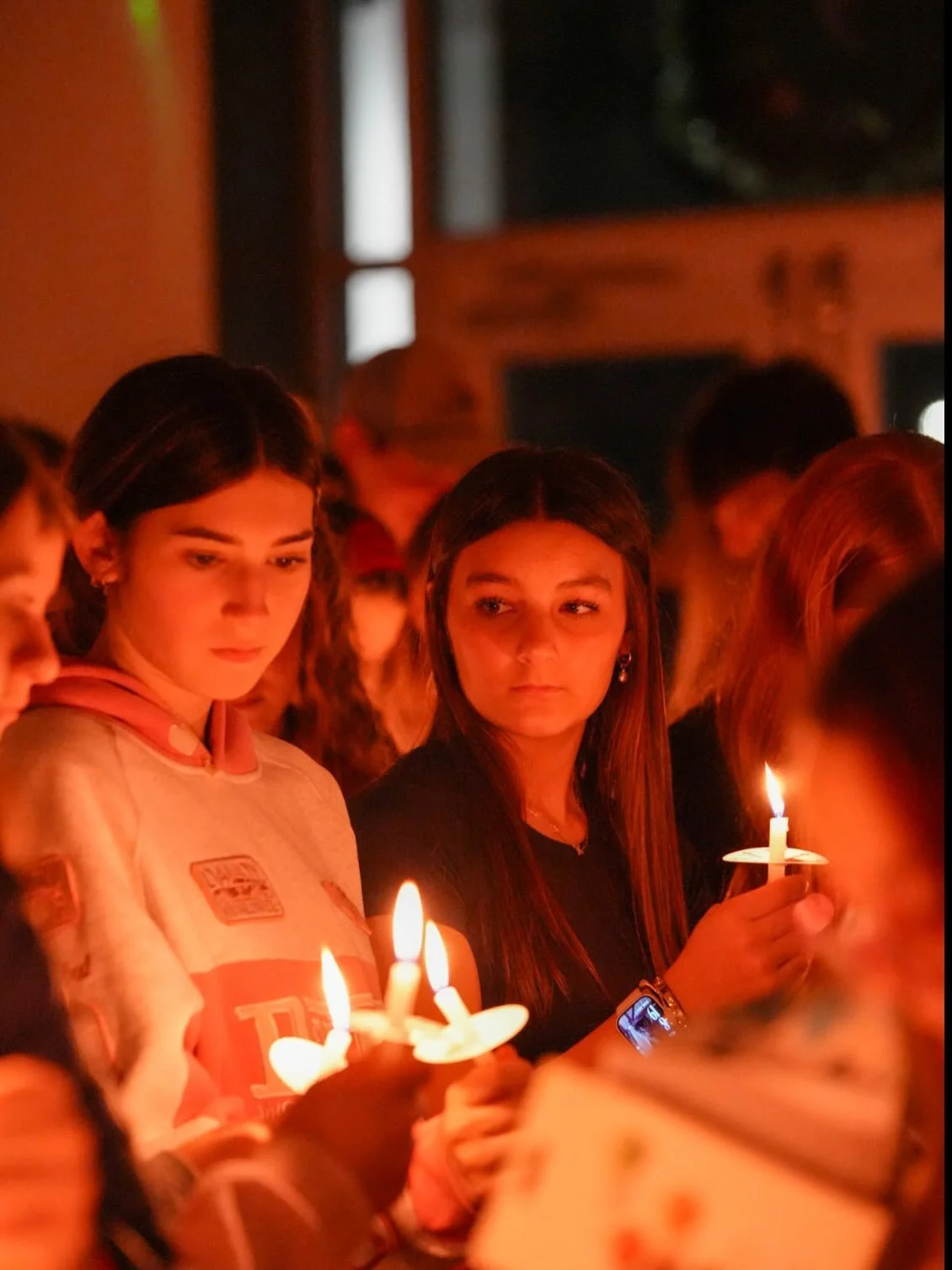 The last service of 2025 was marked by pure hearts and powerful moments. Over 230 students gathered to honor Jesus, and some gave their hearts to Him. @stubro2 brought the 🔥🔥🔥
We&rsquo;re believing big and walking into 2026 ready to see God move t