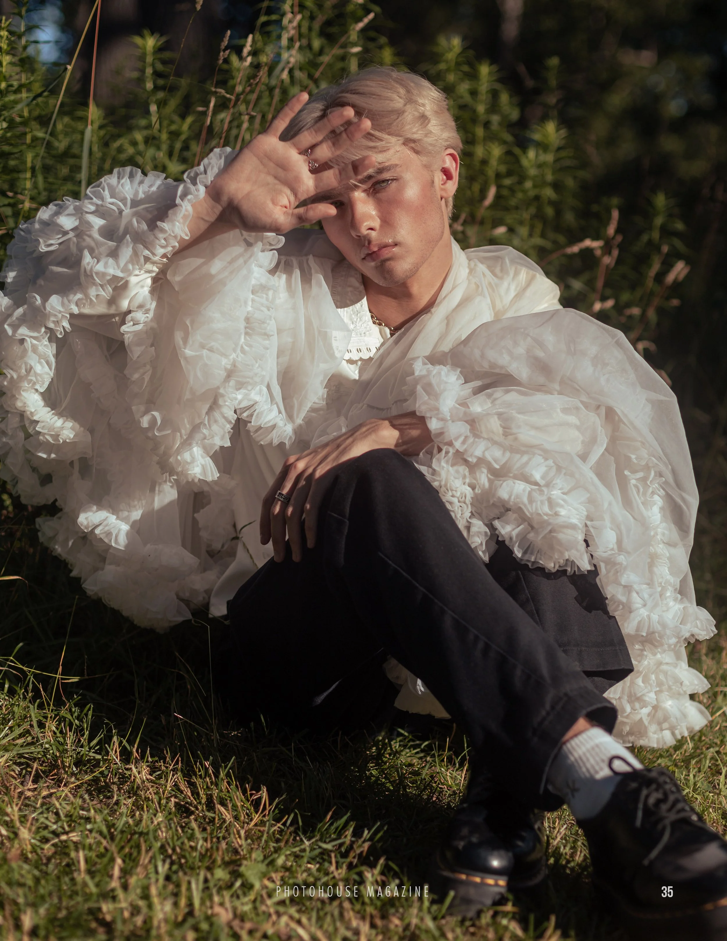 Photohouse_Magazine_Issue_12_page_35.jpg