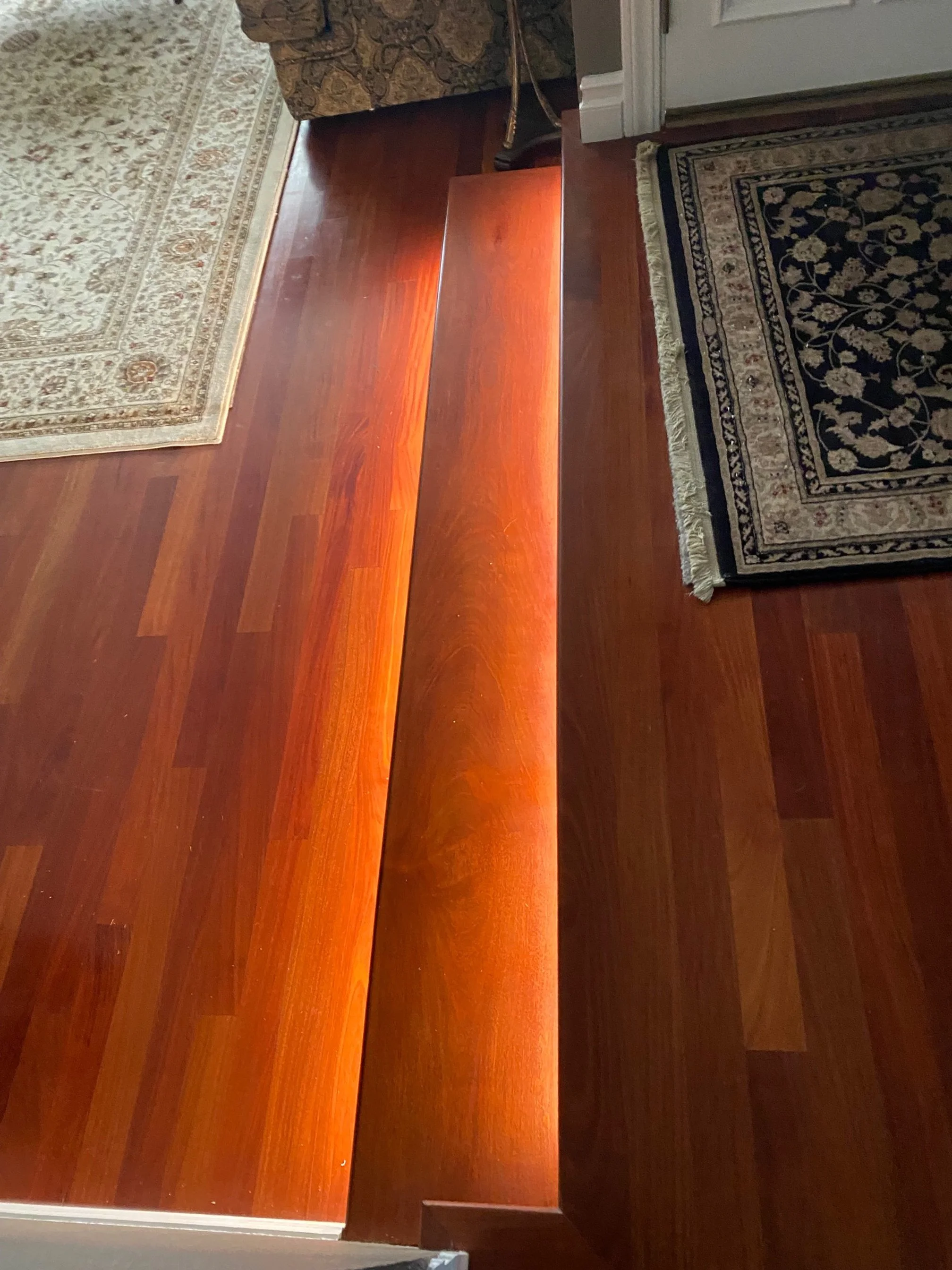 Under lighting on steps 