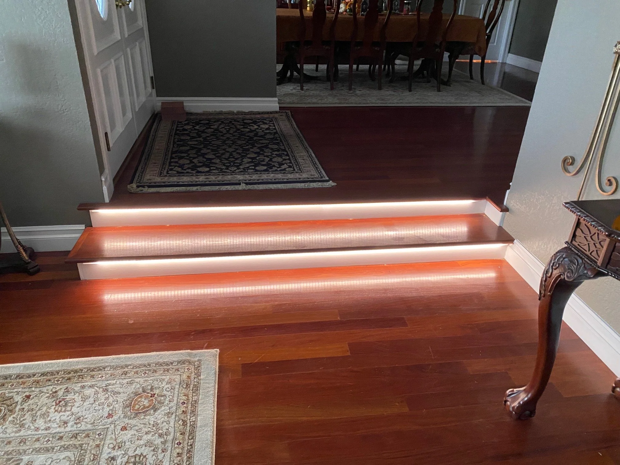 Under lighting on steps 