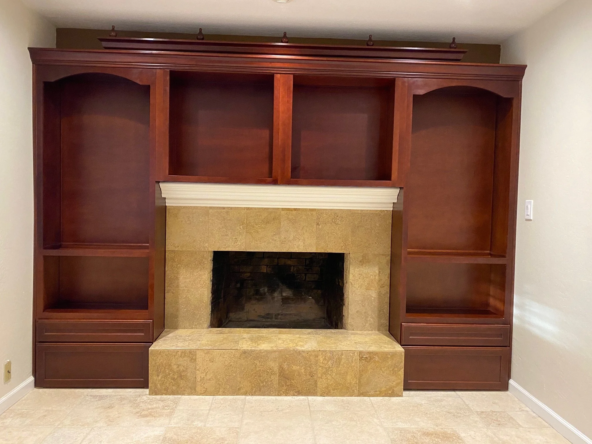 Built-ins around fireplace