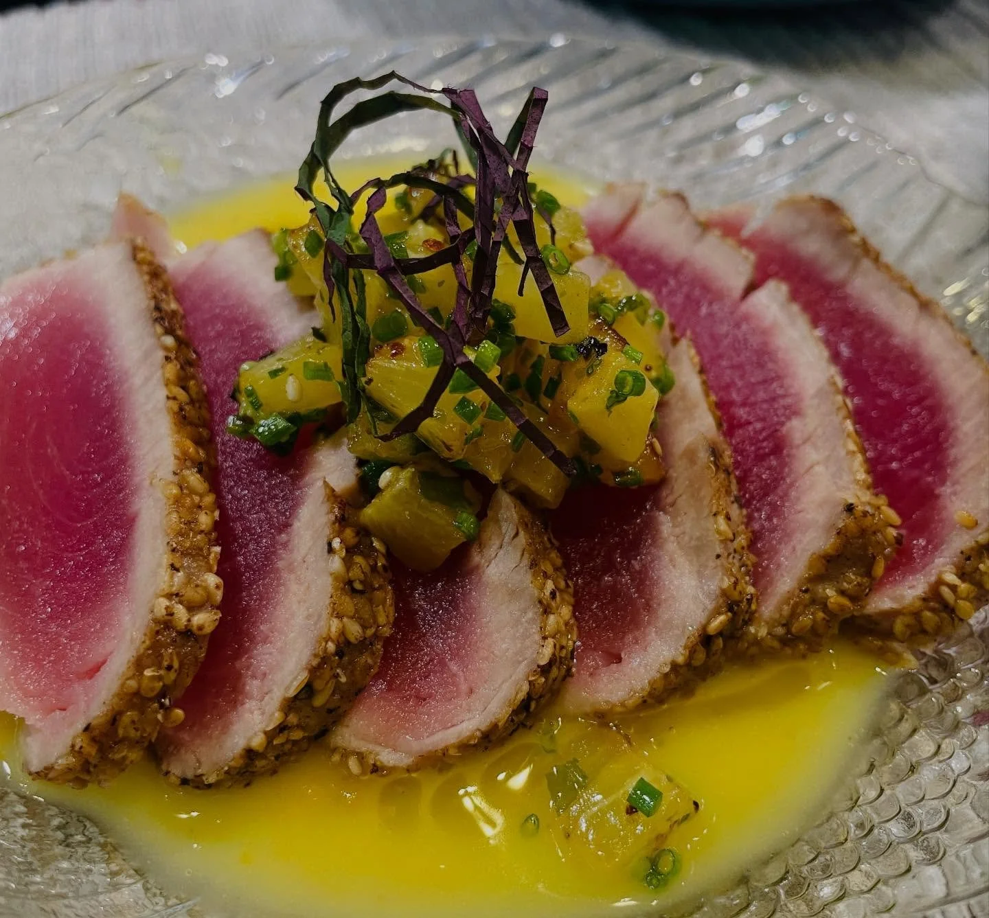 Seared ahi at its finest 🌺🔥
Perfectly crusted, ruby-red center, and topped with a bright pineapple relish that screams fresh island flavor. This is the kind of dish that reminds me why I love cooking in Hawai&lsquo;i &mdash; simple ingredients, bol