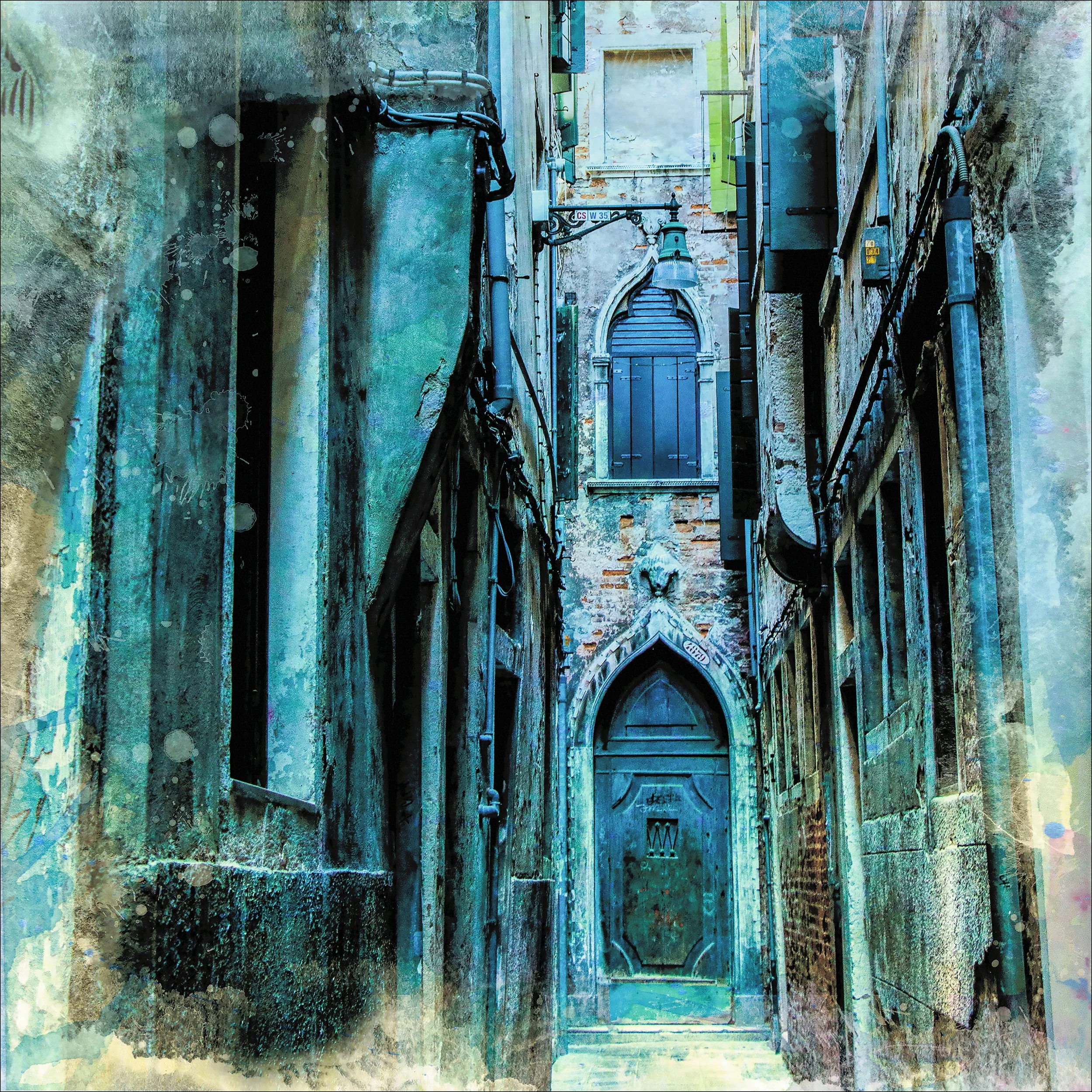 Alley.jpg