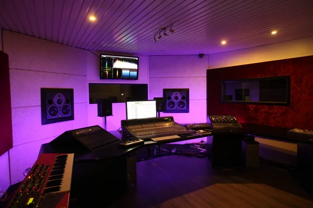 Raymon den Hartogh (eigenaar NL Mastering Studio)