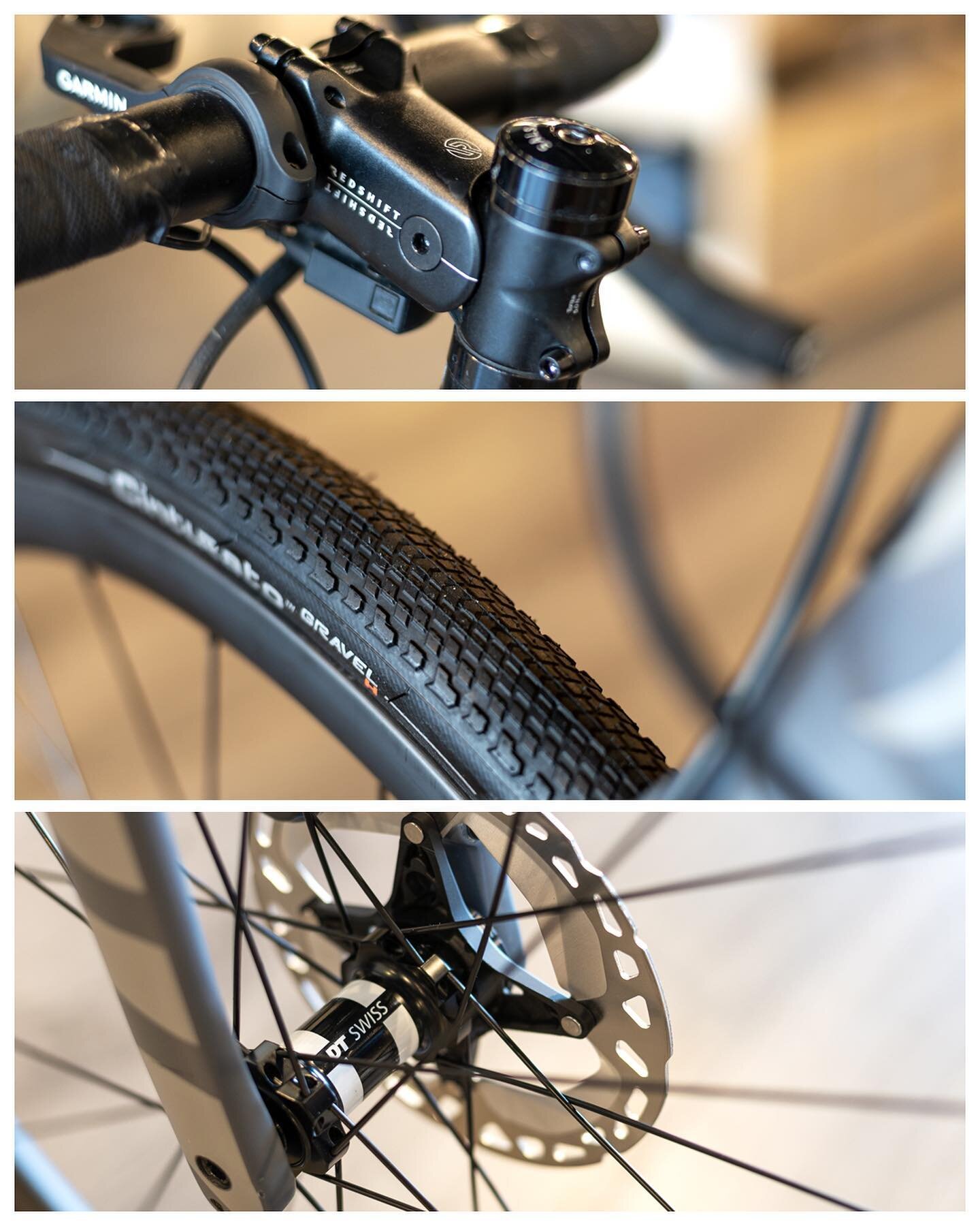 House Built carbon wheels w/DT350 straight pull hubs and a Redshift suspension stem, for one of our favorite customers.
#bicyclehouseatx #housebuilt #customwheels #bikerepair #bikefit