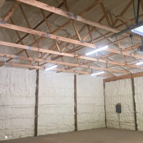 Metal+Building+Spray+foam+Insulation.jpeg