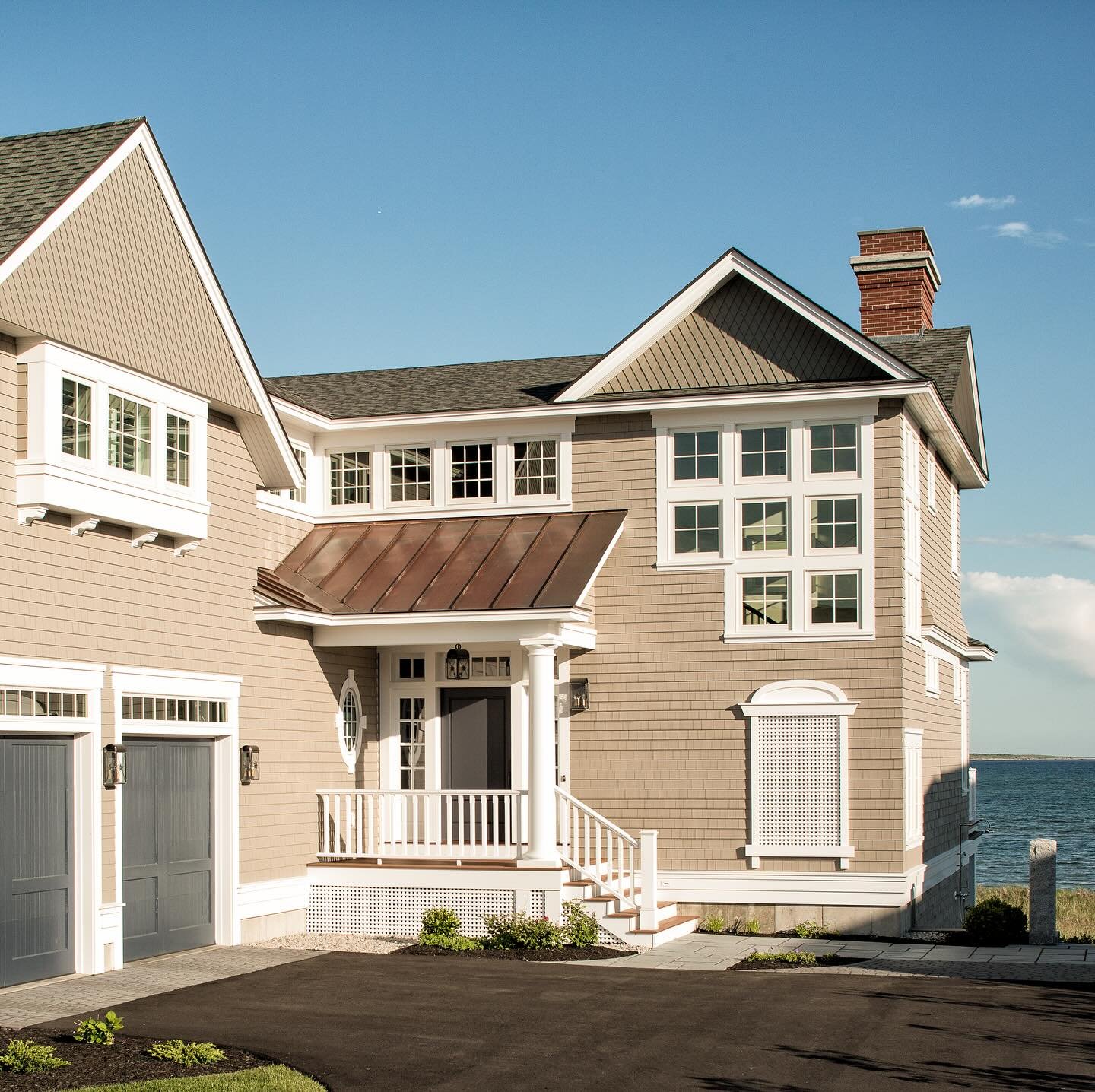 When your neighbor steps inside and says, &lsquo;Who did your home?&rsquo; ..that&rsquo;s when the magic spreads. She connected with Saltwater Home soon after, and now both of their homes feel like a true reflection of how they live. We&rsquo;re so g