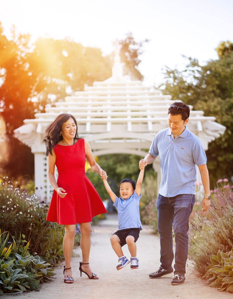 Why You Should Do Photoshoots with Your Family, Even if You Still Need to Lose Weight