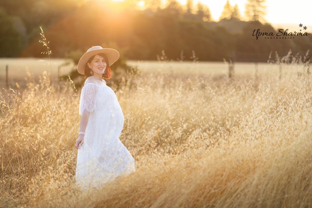 What to Wear for Maternity Photoshoot Outside