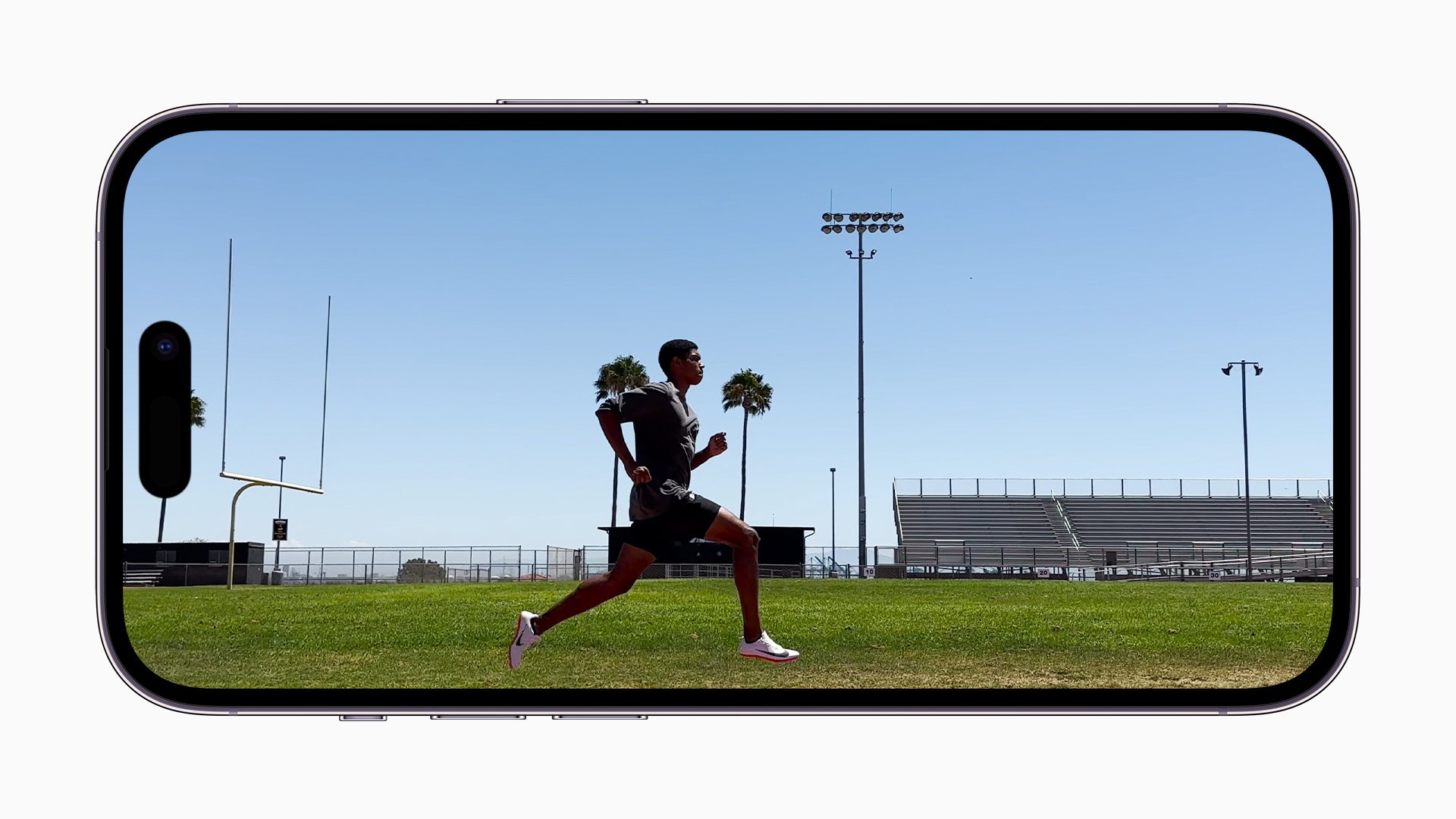 Apple-iPhone-14-Pro-iPhone-14-Pro-Max-Action-mode-220907.jpg