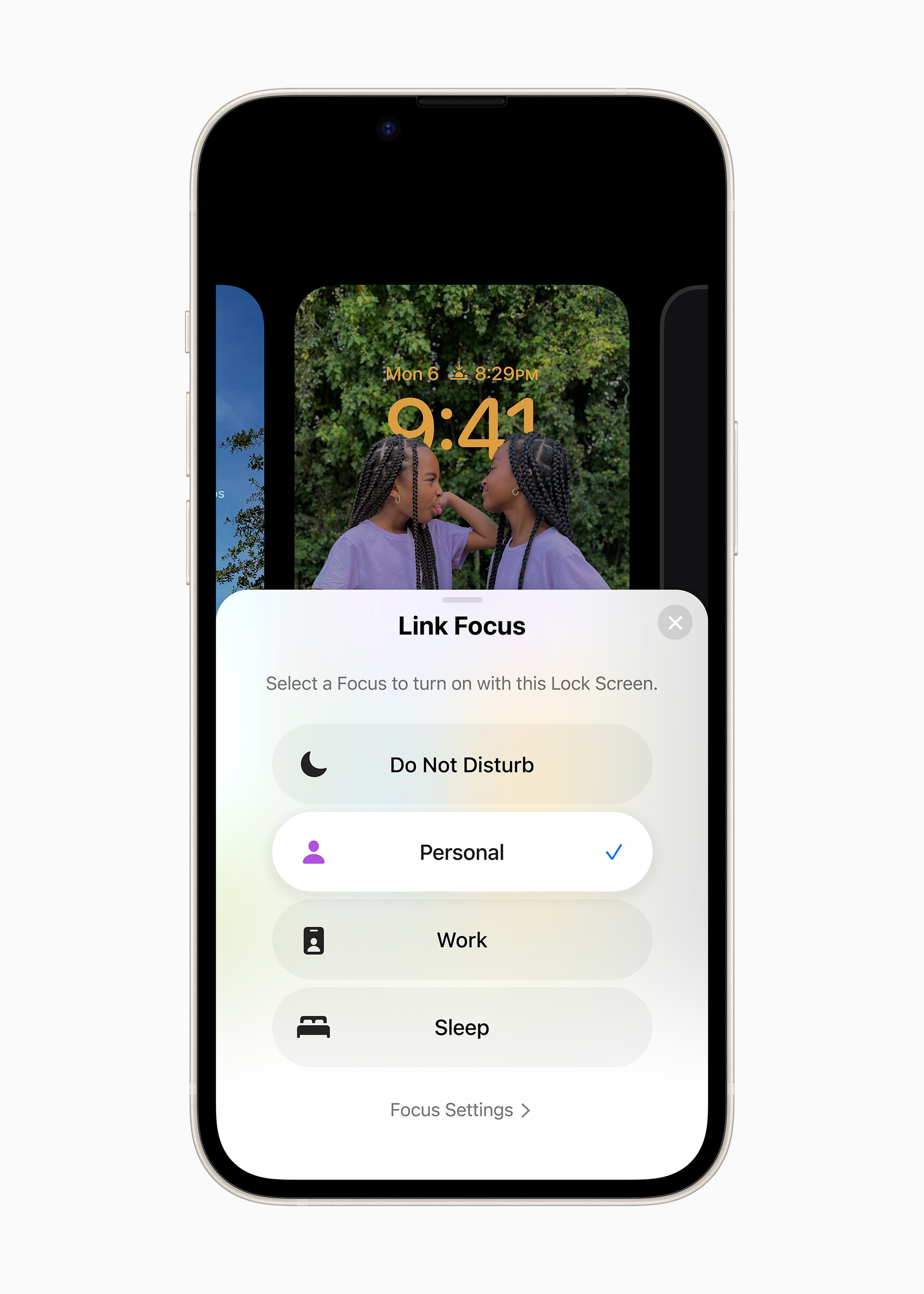 Apple-iOS-16-iPhone-14-Focus.jpg