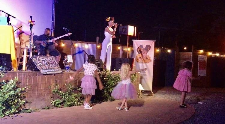 Assata Renay performing 2021 at the Broadside 