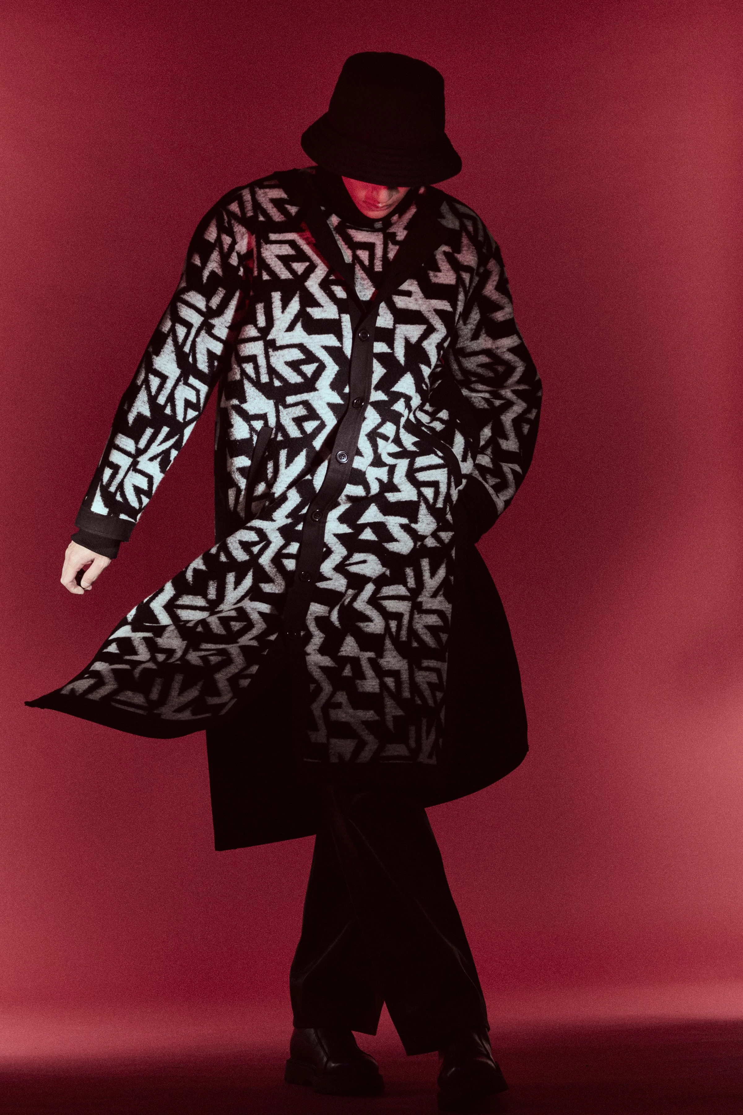 231011_Black&Red_03_116 copy.jpg