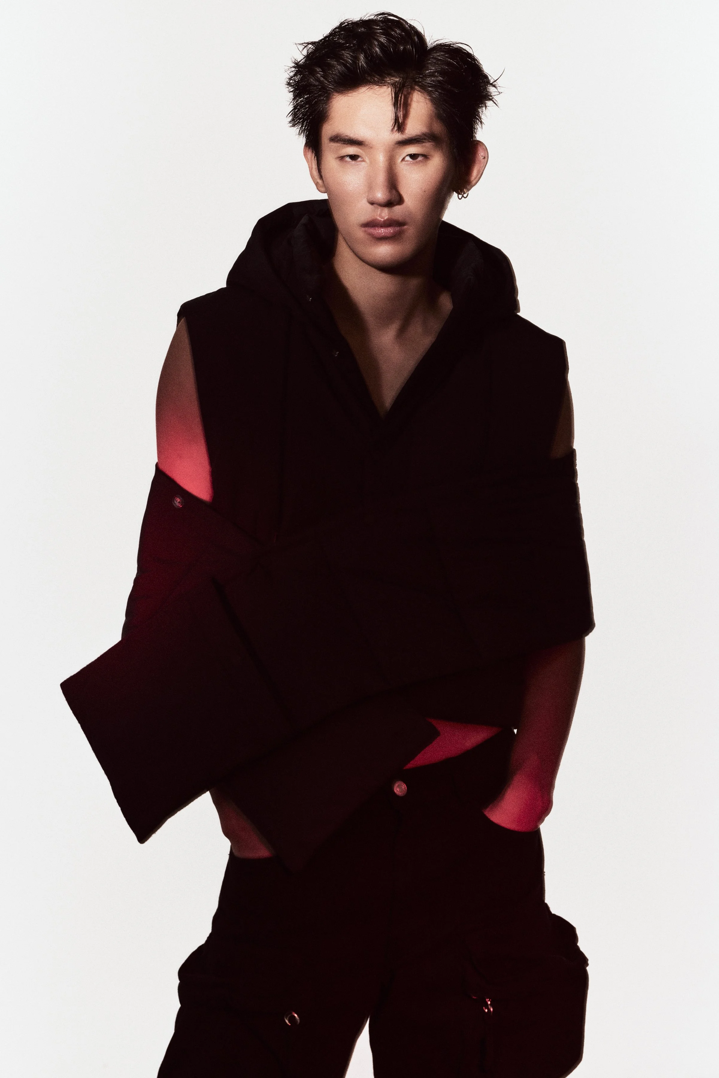 231011_BLack&Red_06_004 copy.jpg