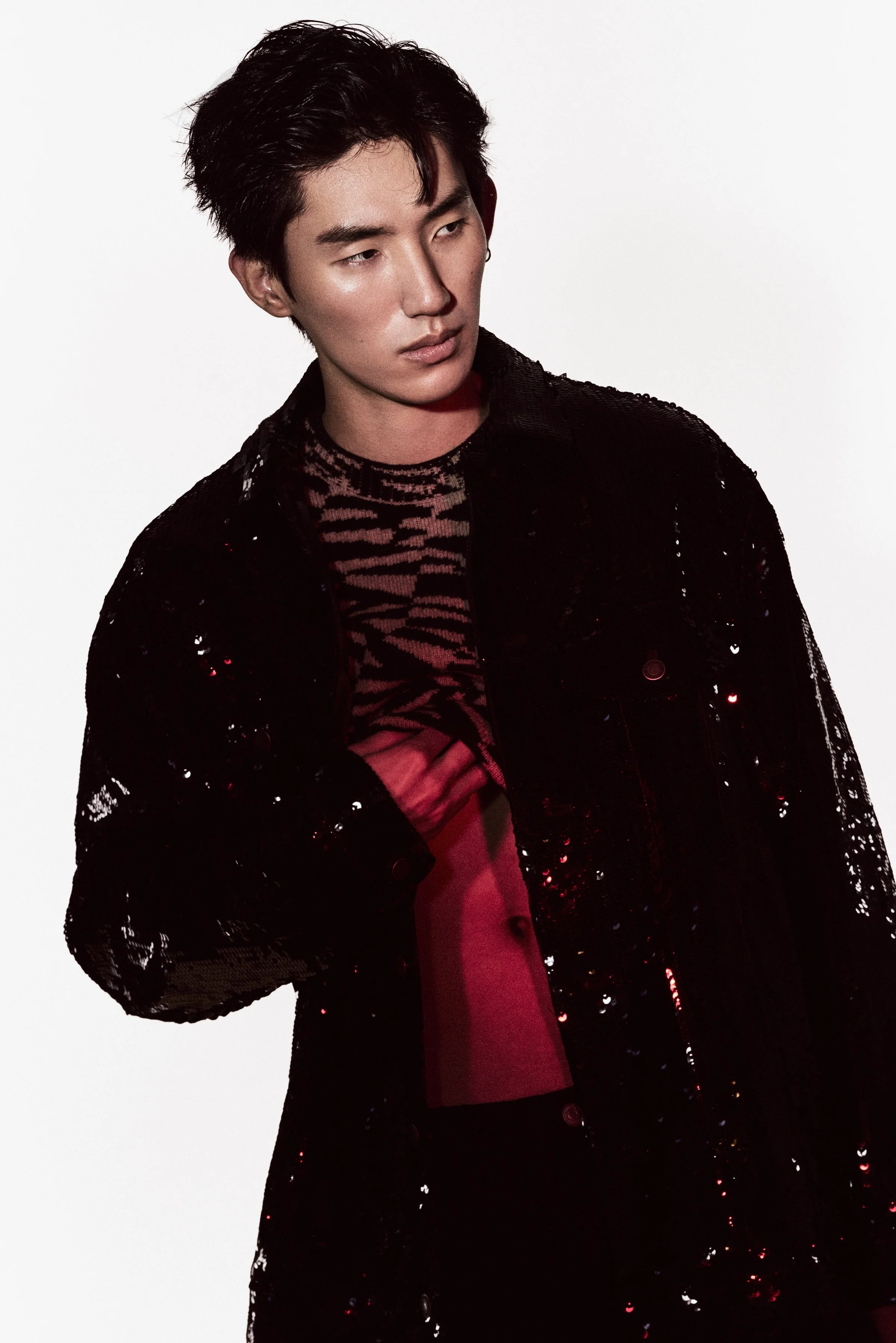 231011_Black&Red_07_054 copy.jpg