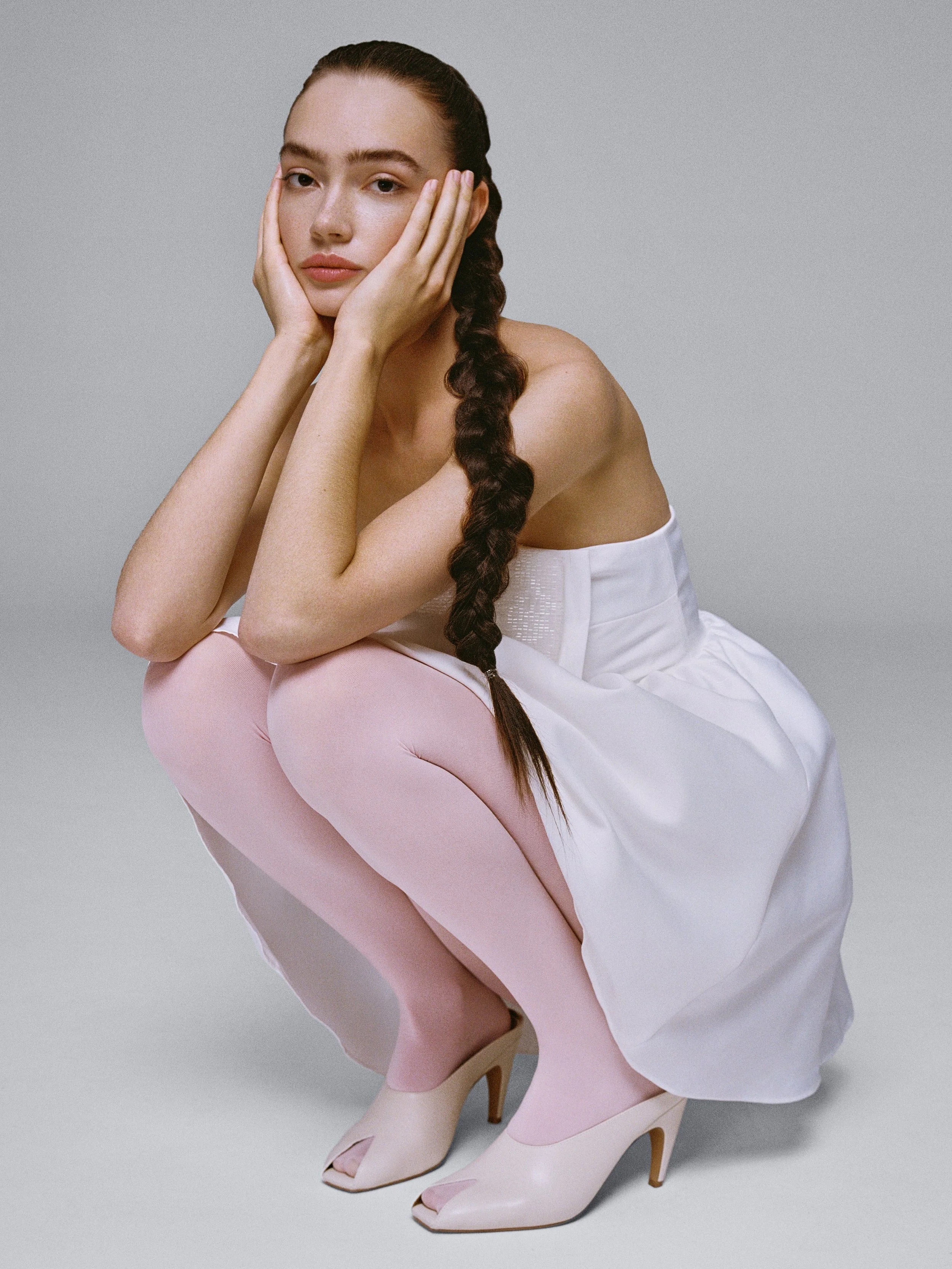 COLOR_STOCKINGS_LOOK_5_69_FILM.jpg
