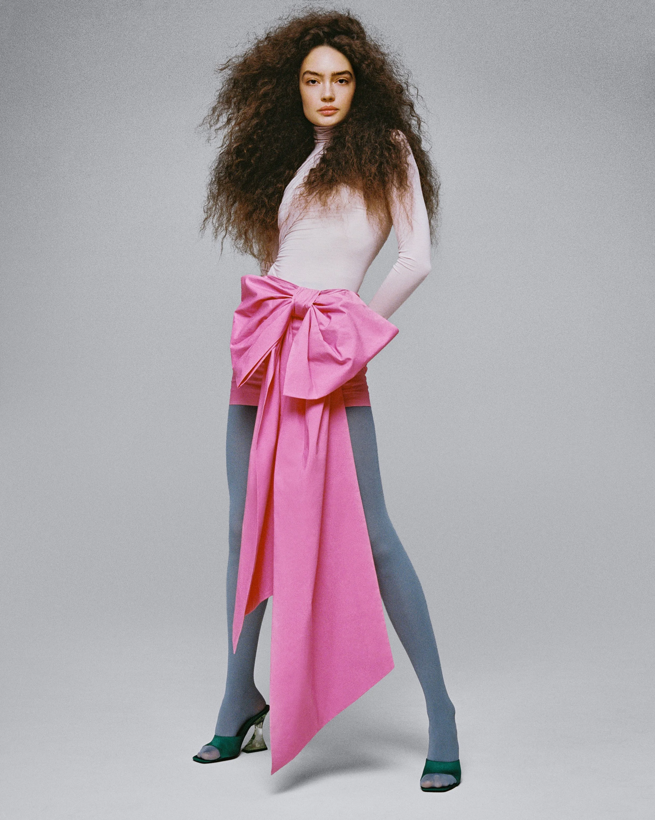 COLOR_STOCKINGS_LOOK_1_12_FILM.jpg