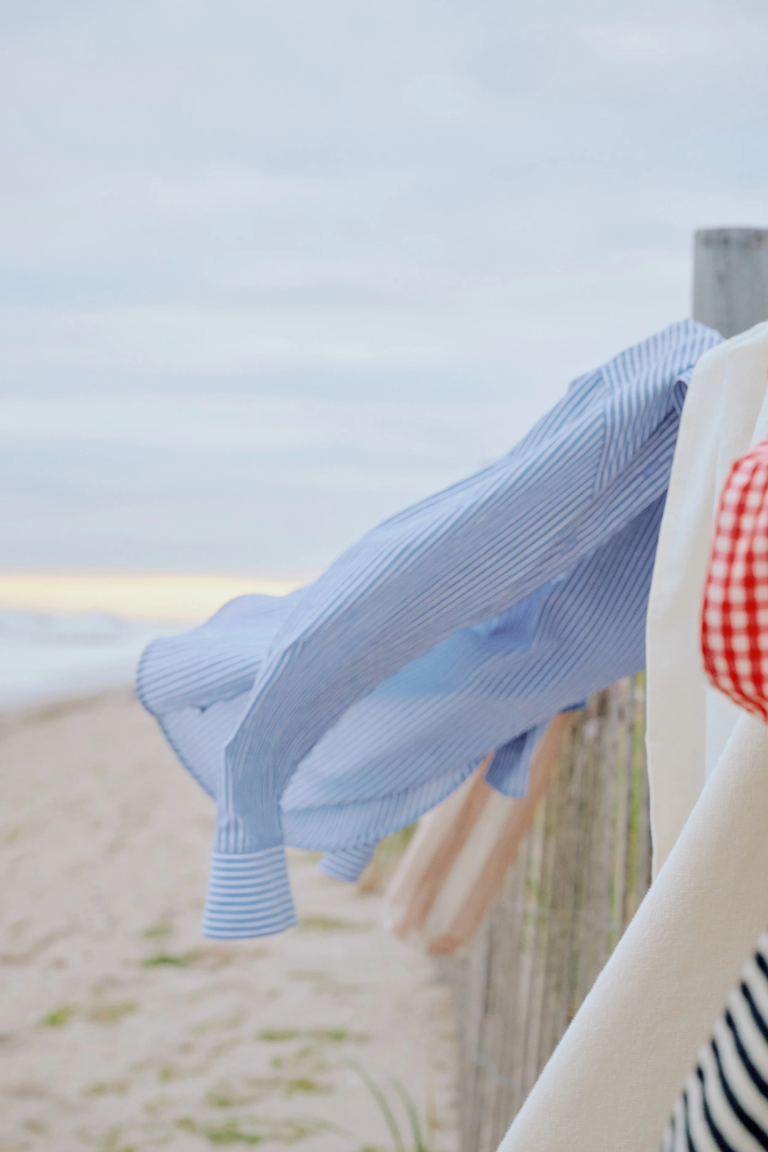 0825_AtTheBeach_LouisaWells-57.jpg