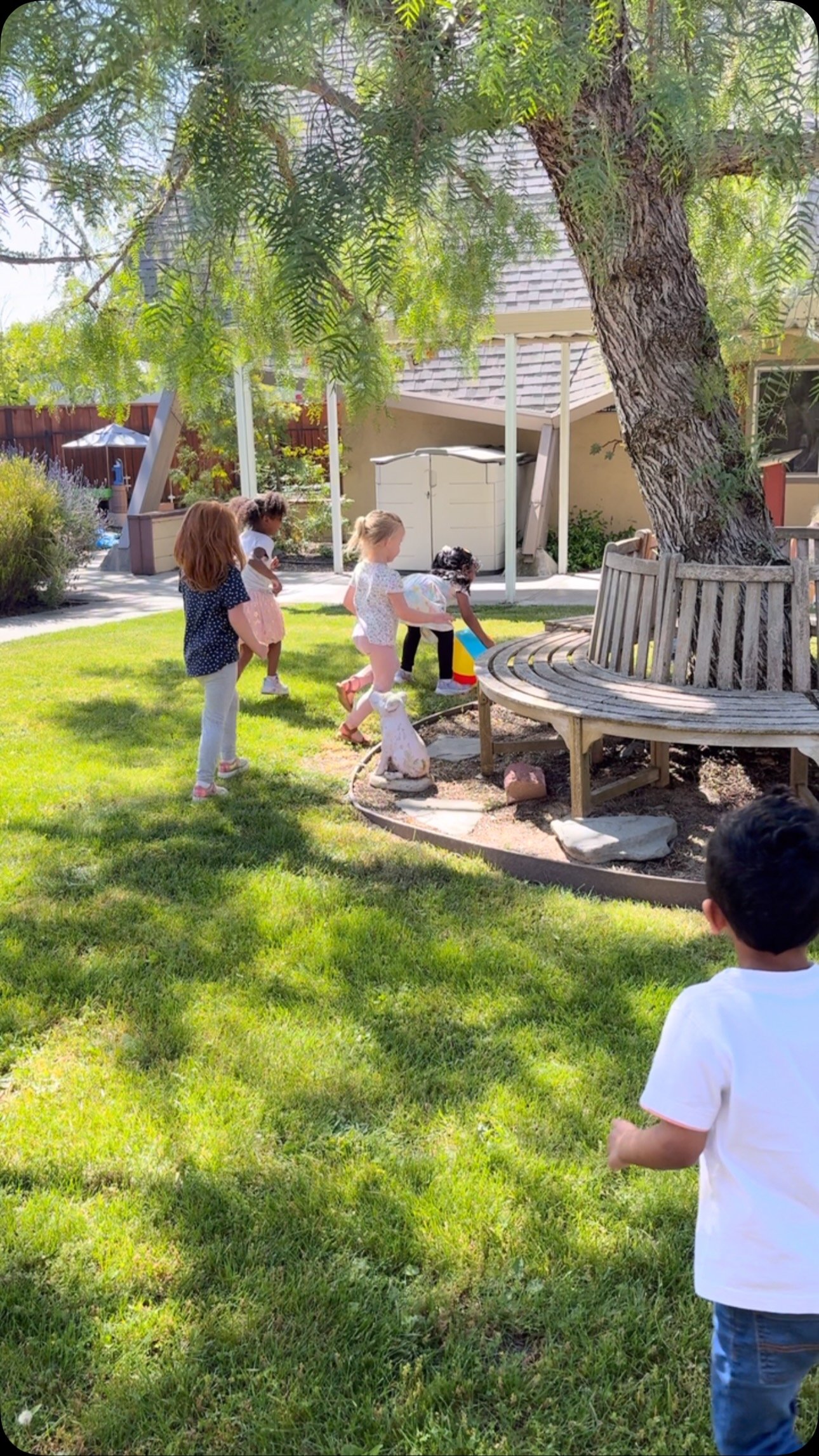 Warmer days = fun outside activities!! ☀️