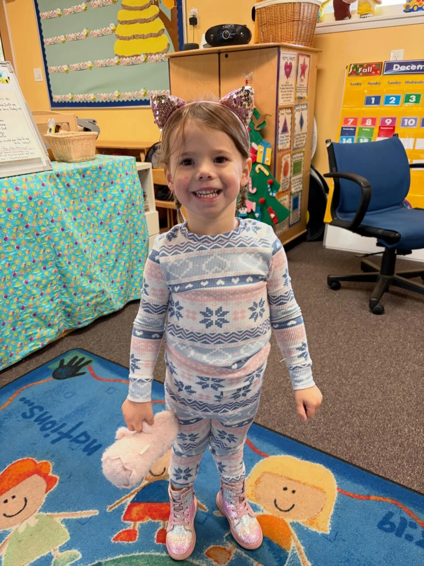 Today was our first day of Christmas spirit week and we kicked it off with pajama day!! 🎅🏻🎄