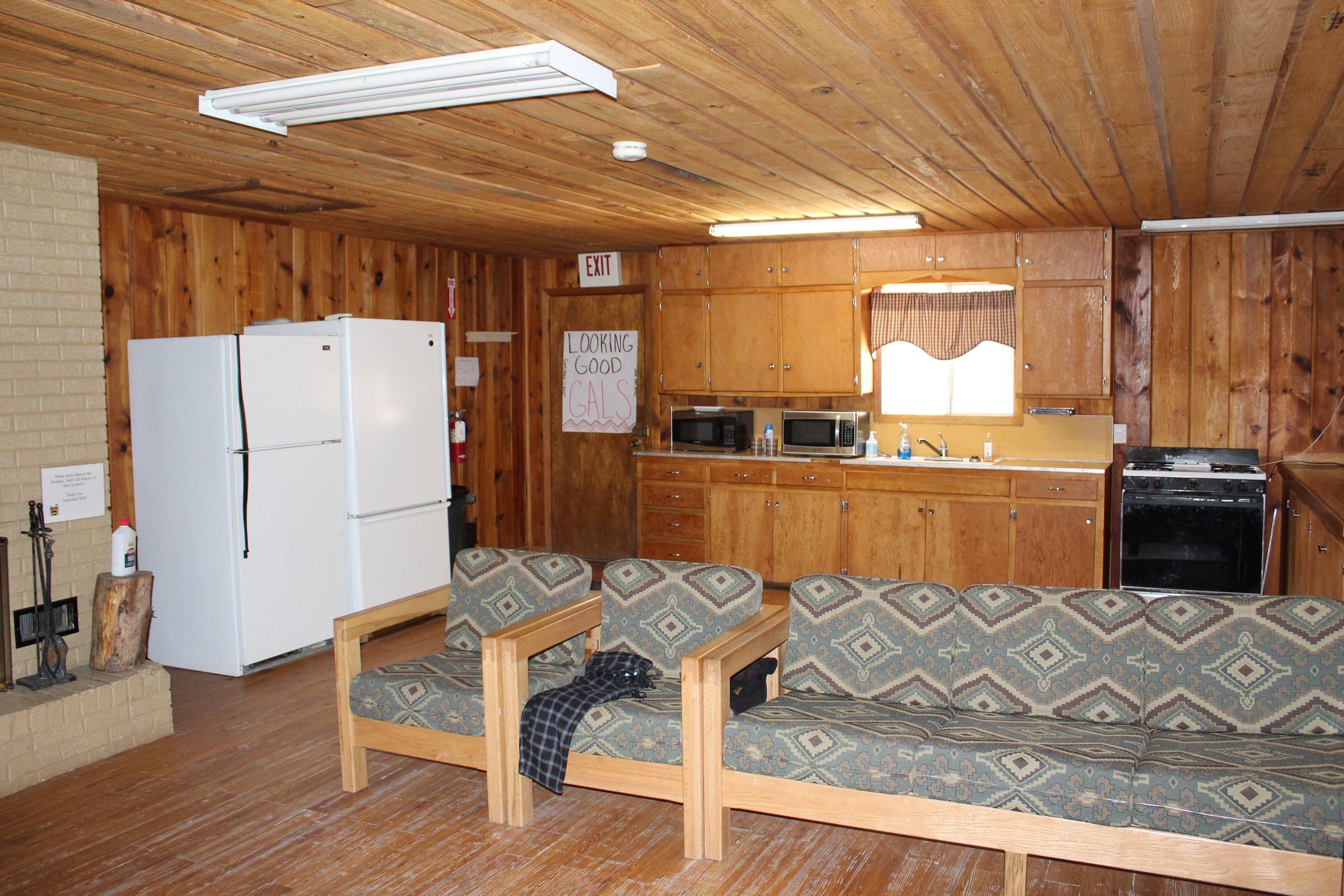 Grandview Commn Area 2.JPG
