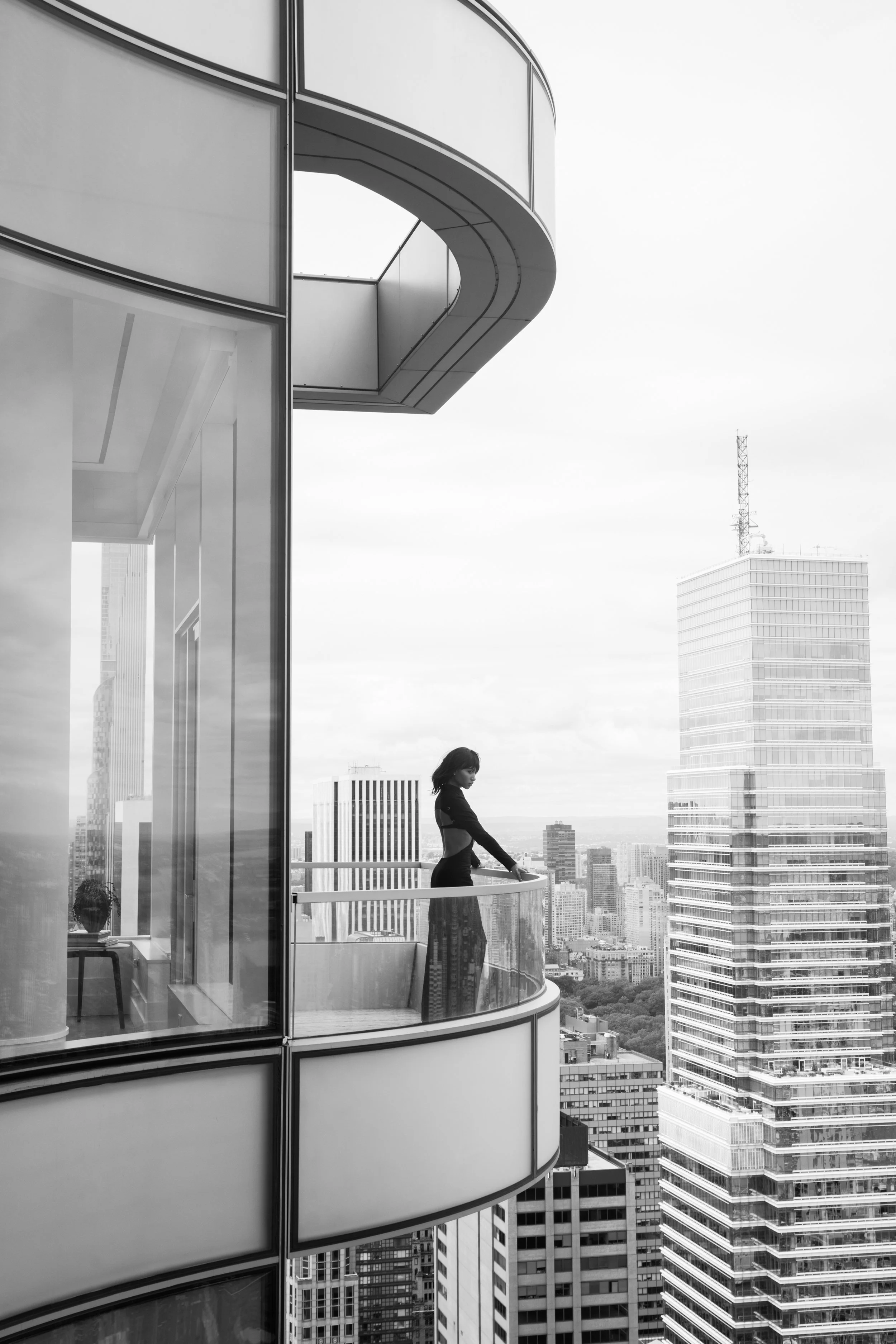 VOGUE-PUBLICATION NOV21 -1_web.JPG