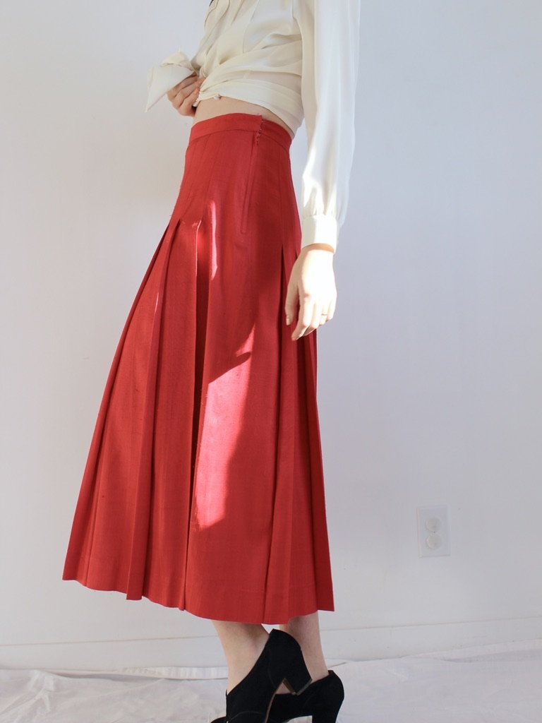 Red Silk Skirt 7.jpeg