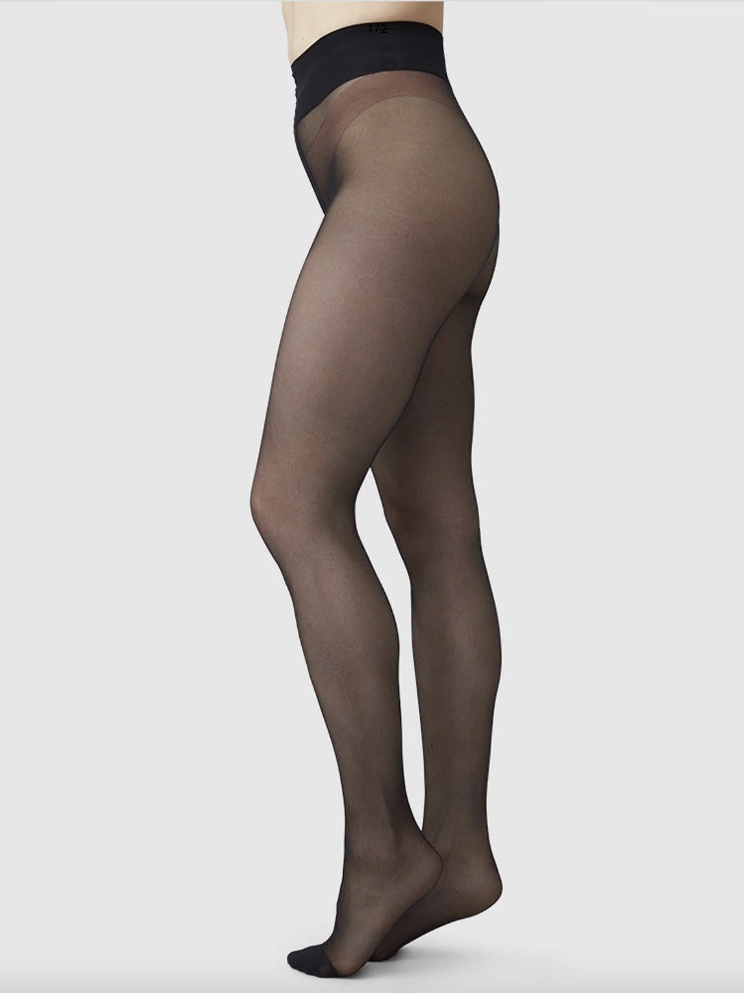 Malva-Black.jpeg